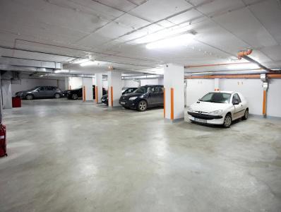 Rosslyn Thracia Sofia - 14