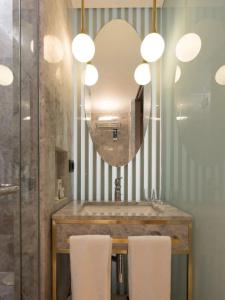 The Craton Sisli - 54