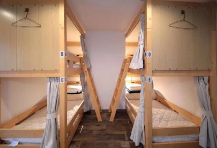 Trip & Sleep Hostel - 17