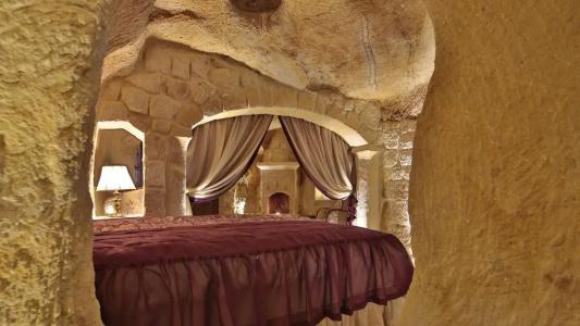 Golden Cave Suites - 148