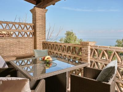 Diamond Suites - 105