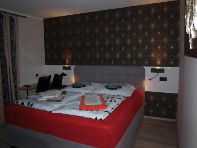 Waldund Restaurant Lemberg - 70