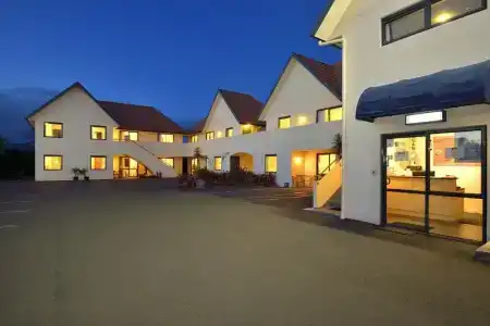 Bella Vista - 25