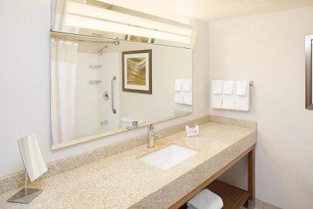 Courtyard by Marriott Sacramento Midtown - 24