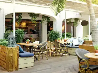 Puente Romano Beach Resort - 14