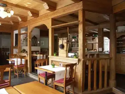 Italian Lifestyle & Osteria Chartreuse - 22