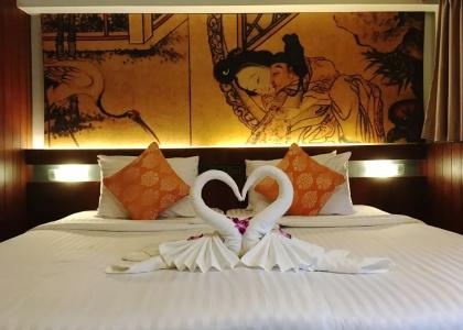 Lap Roi Karon Beachfront by Shanaya - 37