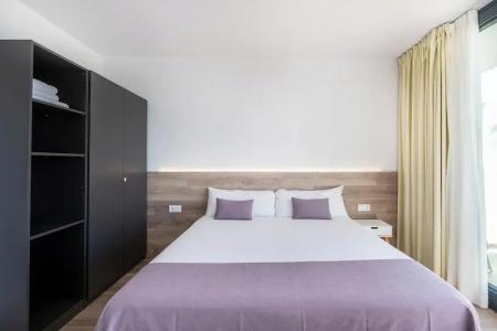 ApartComtat Sant Jordi - 100