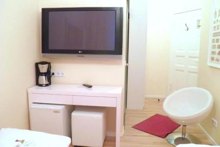 City Guesthouse Pension Berlin - 17