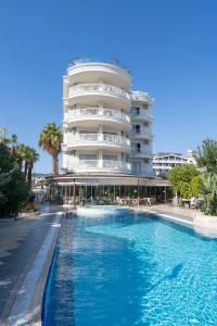Romance Beach - 46