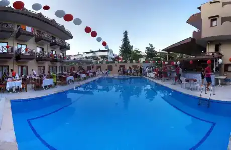 Club Beach Park - 12