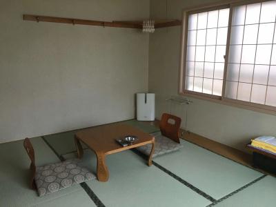 Takanoya - 0