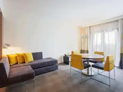 Novotel Istanbul Bosphorus - 6