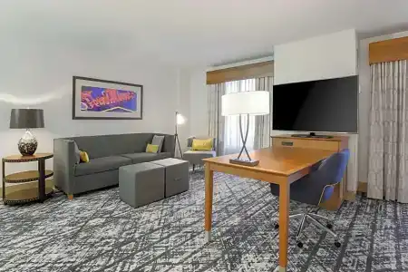 Hampton Inn & Suites Austin-Downtown/Convention Center - 107