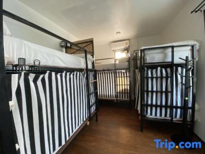 Sherloft Home & Hostel - 18
