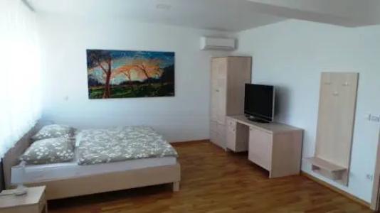 b&b Julija - 0