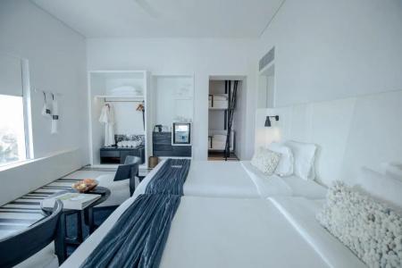 Veranda Pool Suite - 59