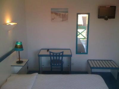 Hôtel Orange Marine - 65