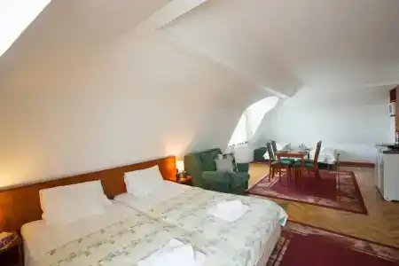 Helios Apartman - 140