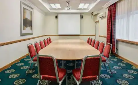 Jurys Inn Inverness - 4