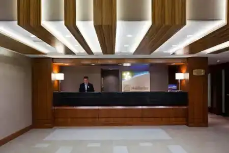Holiday Inn Airport East, An Ihg - 1