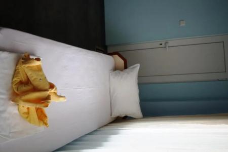 Zoya Guest House - 33