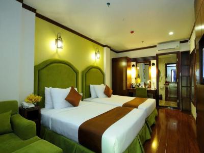 Asian Ruby Boutique bùi Thị Xuân - 6