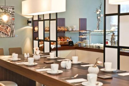 Courtyard by Marriott Dresden - 23