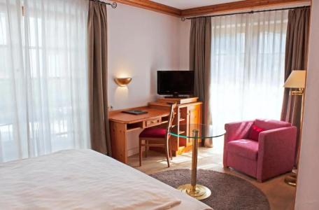 Bayerischer Hof - 73