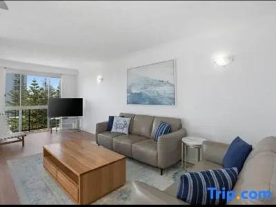 San Mateo On Broadbeach - 56