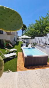 The Garden - 15