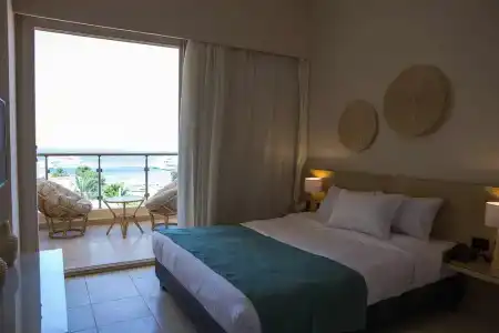 Redcon Suites - 257
