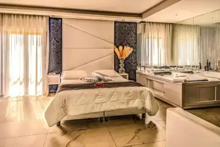 Reggia Suite Spa - 70