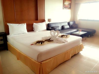 Seaview Sriracha - 39