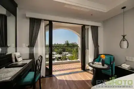 Shining Riverside & Spa - 73