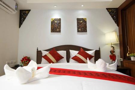 Chang Siam Inn - 6