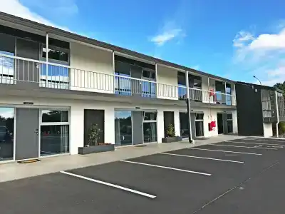 Ellerslie Palms - 0