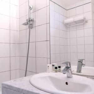 Ours Blanc - Place Victor Hugo - 27