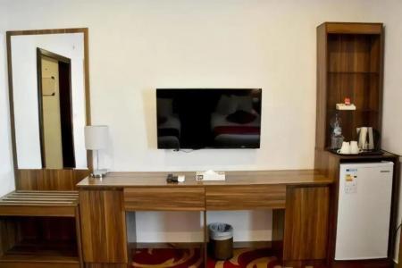 Park Plaza - 12