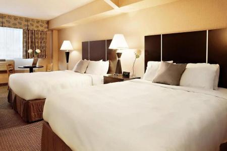 Comfort Suites Downtown - 21
