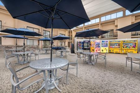 Best Western Plus - 18