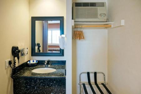 Dunes Inn - Sunset - 8