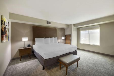 Best Western Plus Henderson - 52