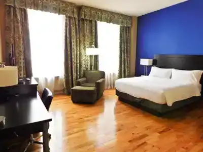 Holiday Inn Express Downtown, An Ihg - 28
