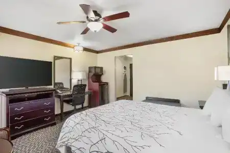 Best Western Plus Yosemite Gateway Inn - 119