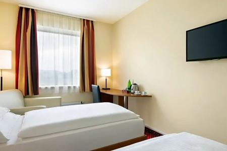 AMEDIA Express Praha - 48