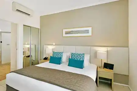 Mantra PortSea - 54