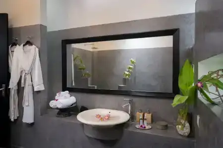 Sojourn Boutique Villas - 51