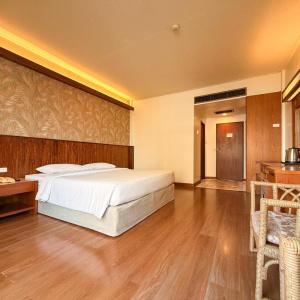 Golden Beach Pattaya - 26