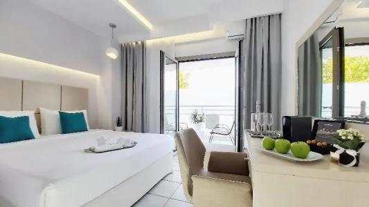 Akrogiali Exclusive (Adults Only) - 61